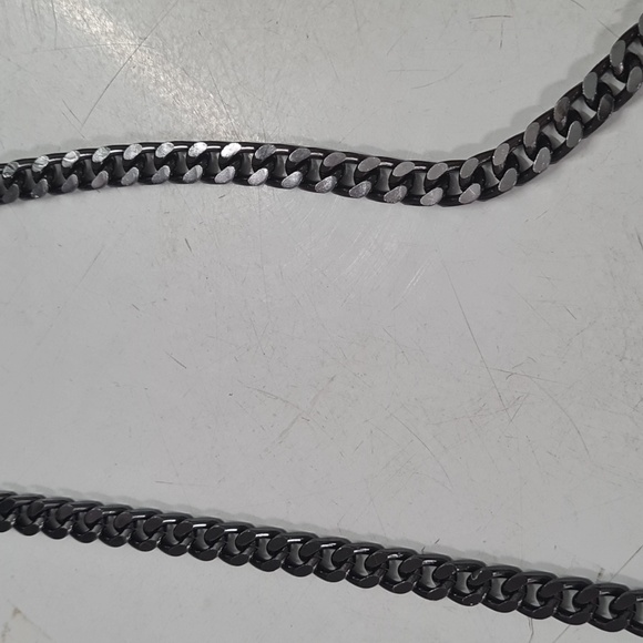 NEW Unbranded CROSSBODY CHAIN - Picture 3 of 3